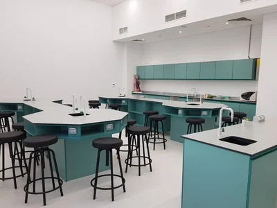 Bon School Biology lab 2