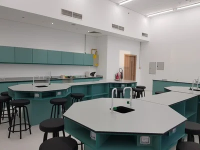 Bon School Biology lab 3